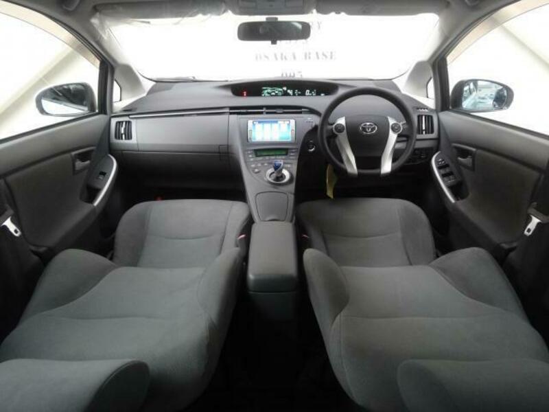 PRIUS-2