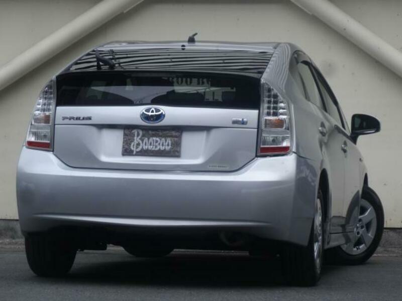 PRIUS-1