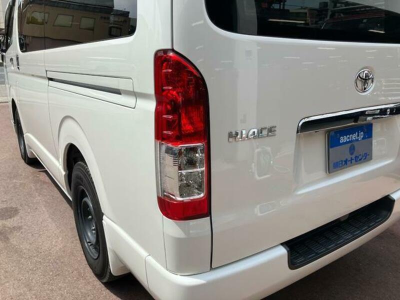 HIACE VAN
