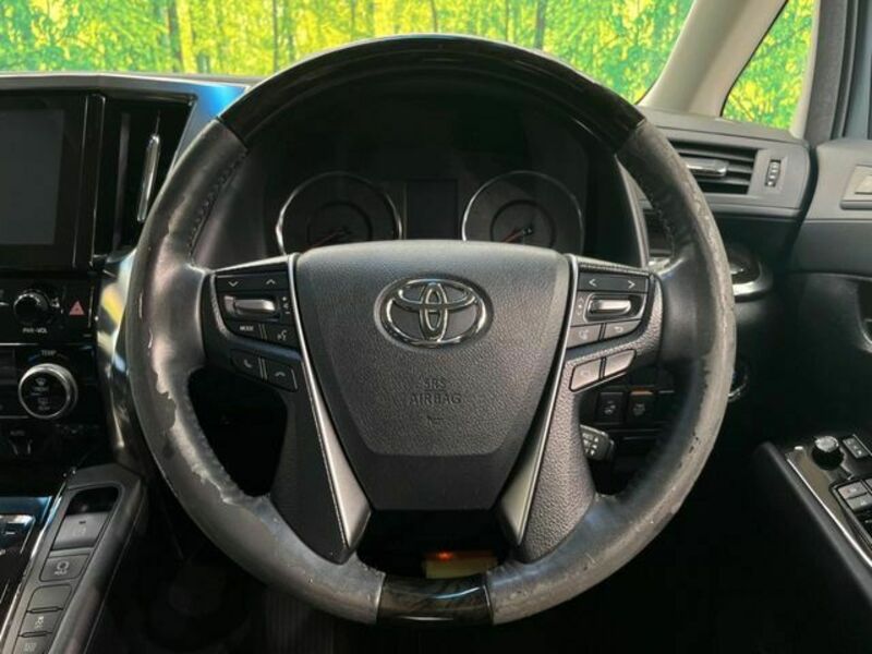 VELLFIRE-12