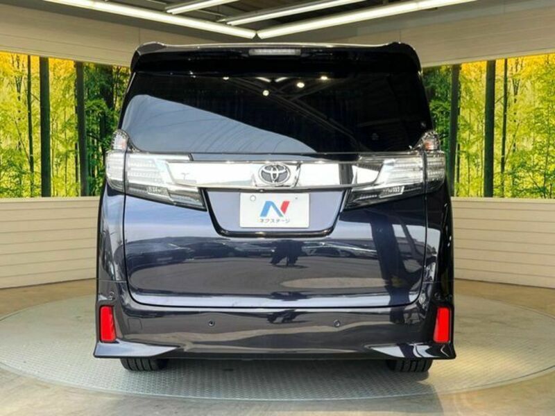 VELLFIRE-16