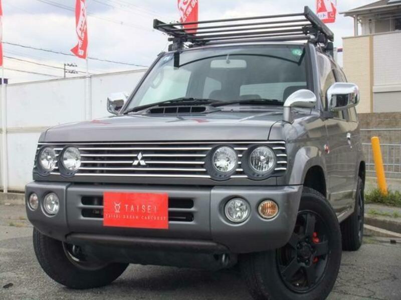 MITSUBISHI PAJERO MINI