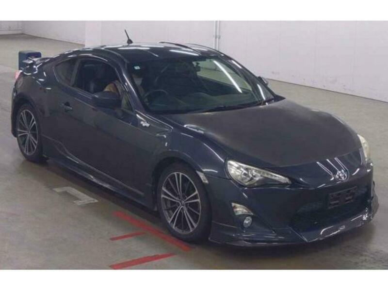 TOYOTA 86