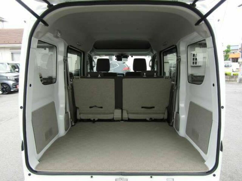 CLIPPER VAN-9