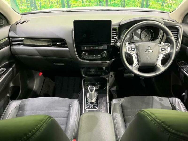 OUTLANDER PHEV