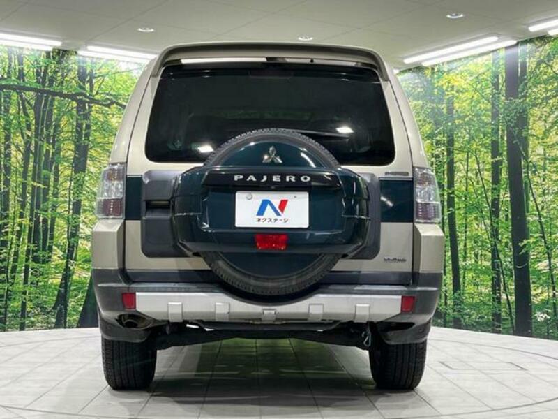 PAJERO