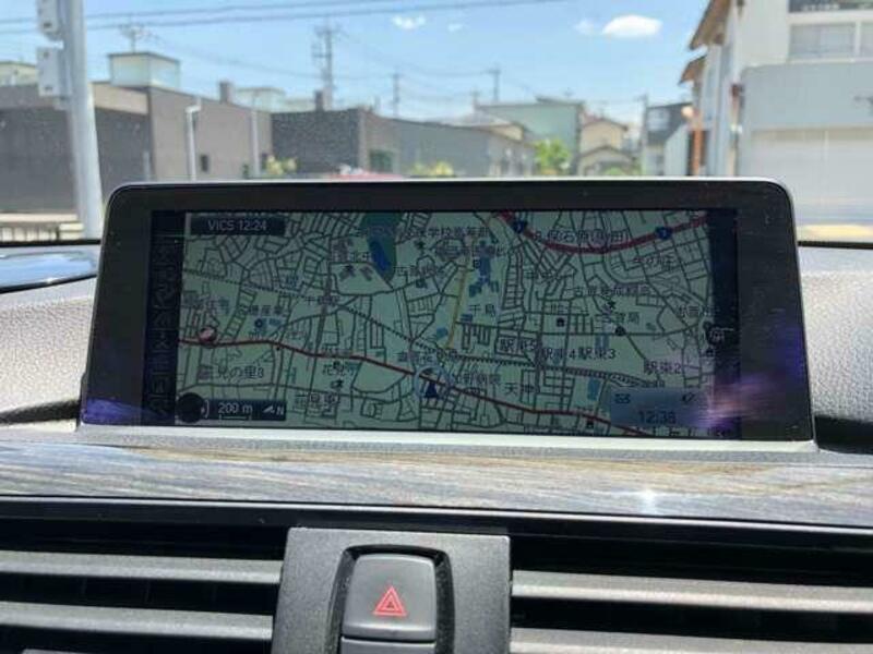 4 SERIES