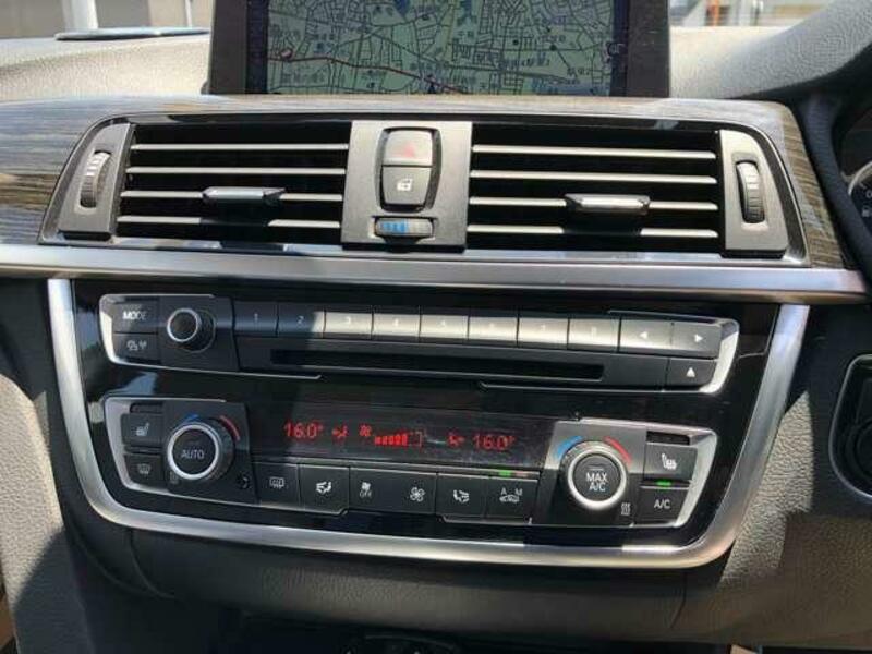 4 SERIES