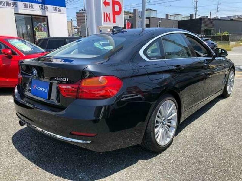 4 SERIES