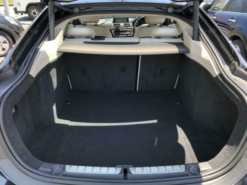 4 SERIES