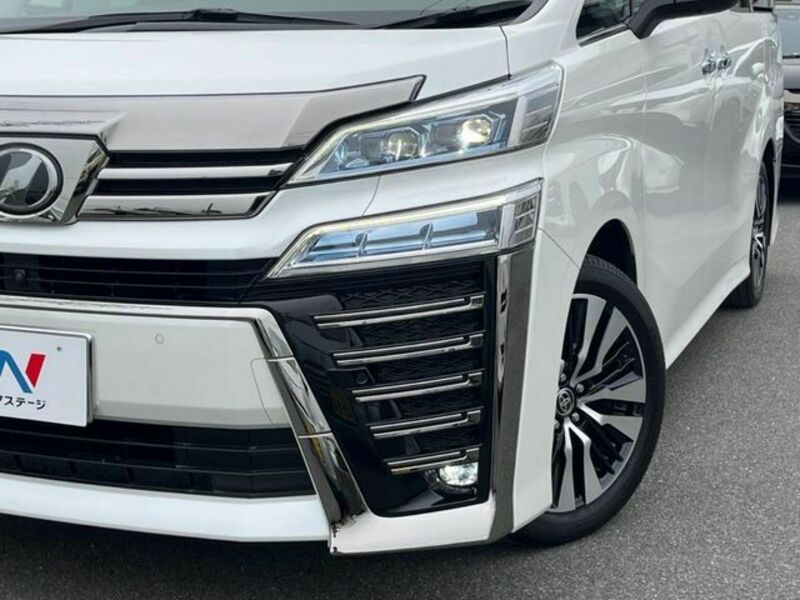 VELLFIRE-12