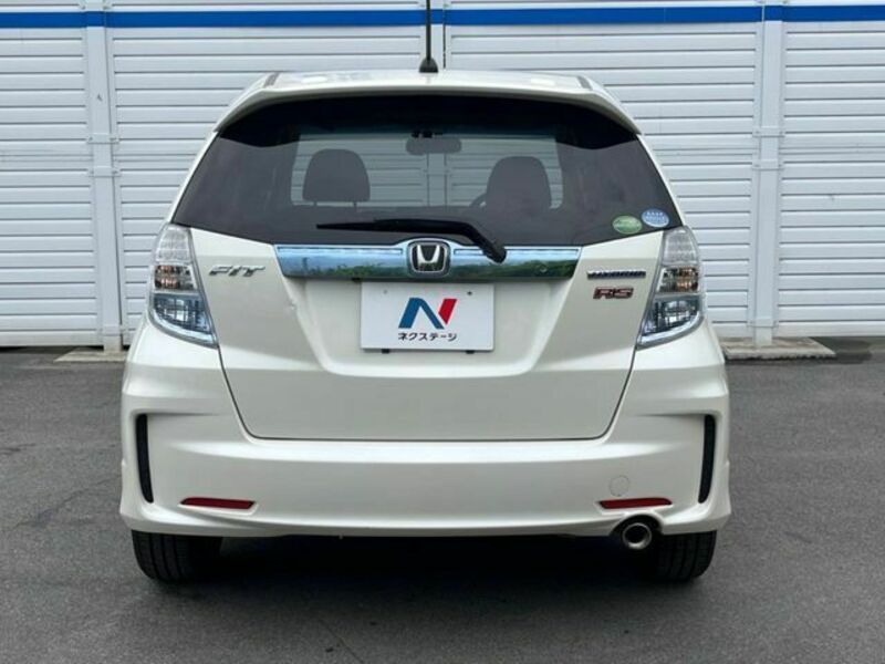 FIT HYBRID