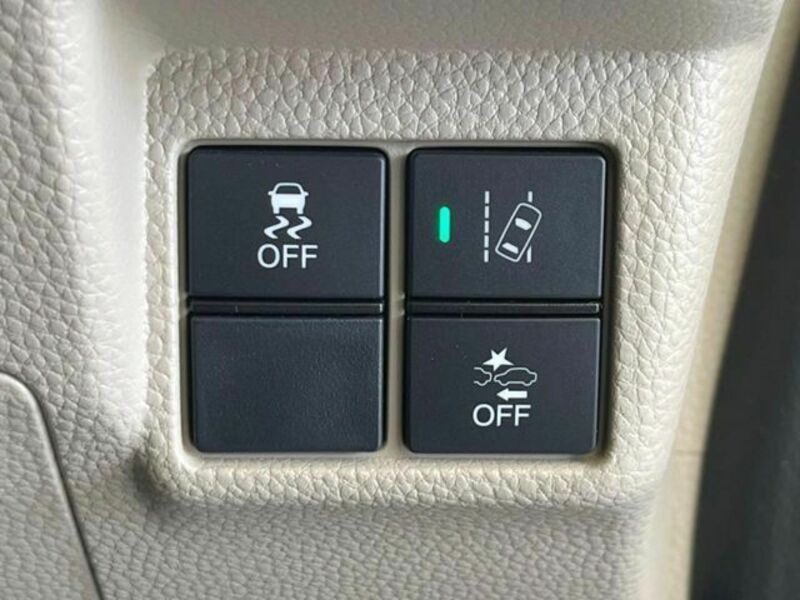 N BOX