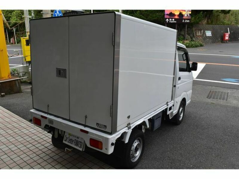 CARRY TRUCK
