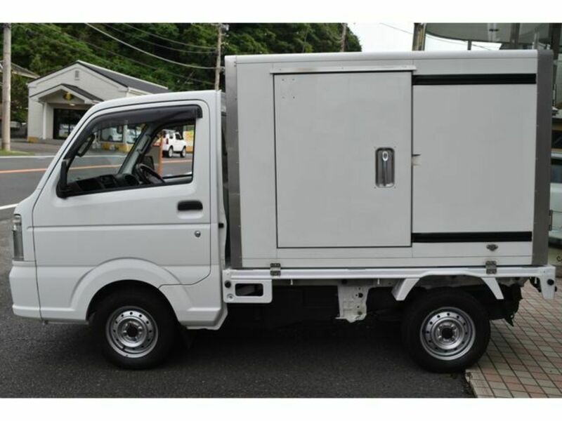 CARRY TRUCK