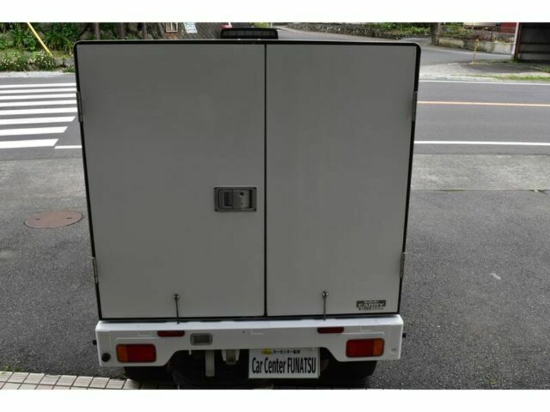 CARRY TRUCK