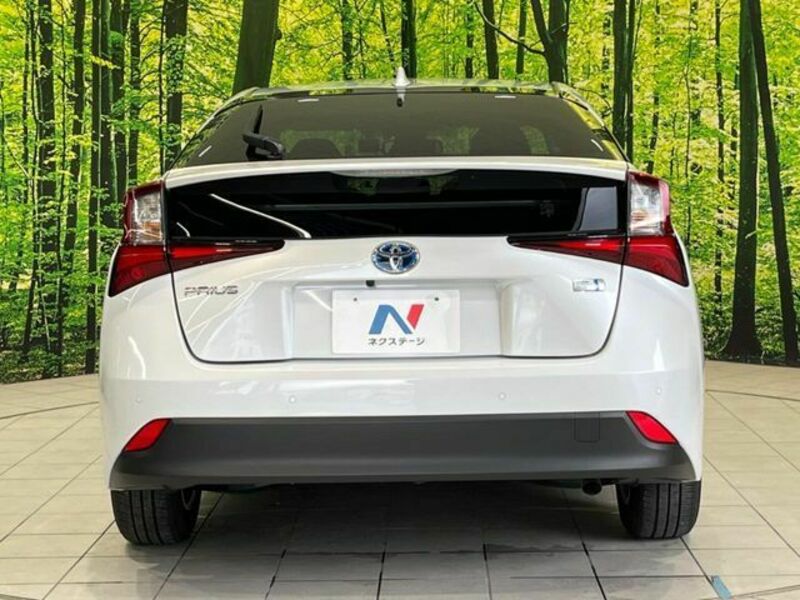 PRIUS-14