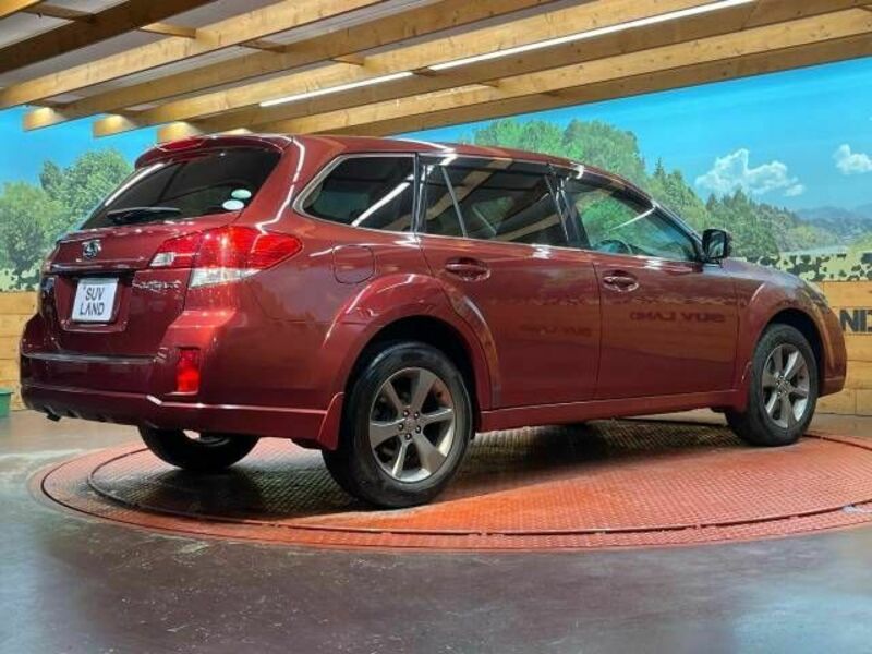 LEGACY OUTBACK