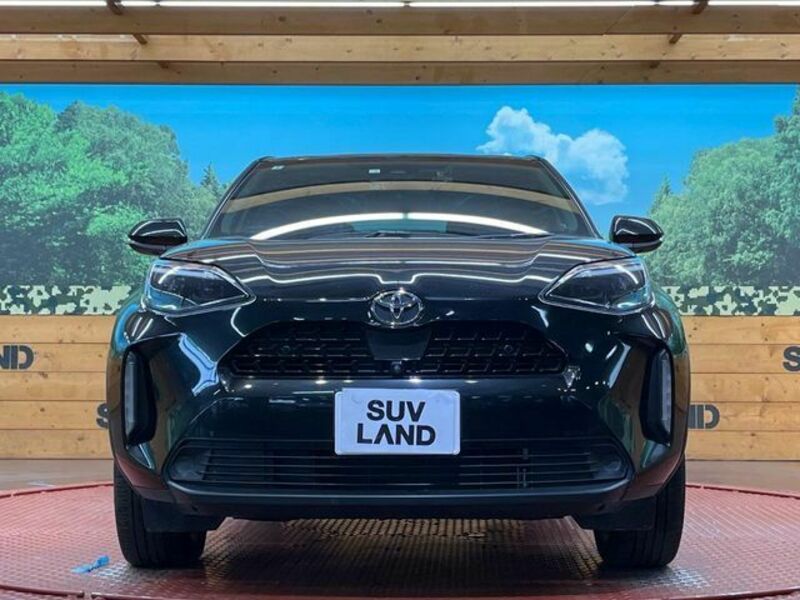 YARIS CROSS