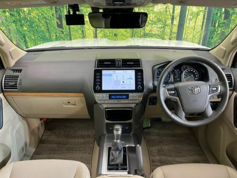 LAND CRUISER PRADO-1