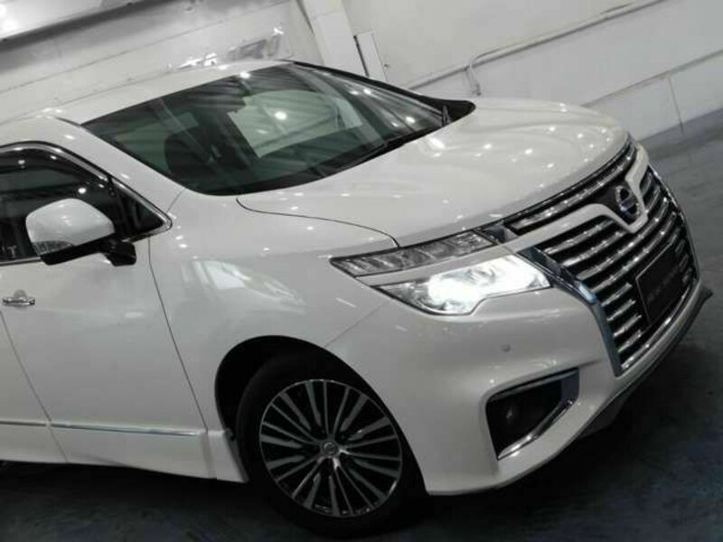 ELGRAND-5