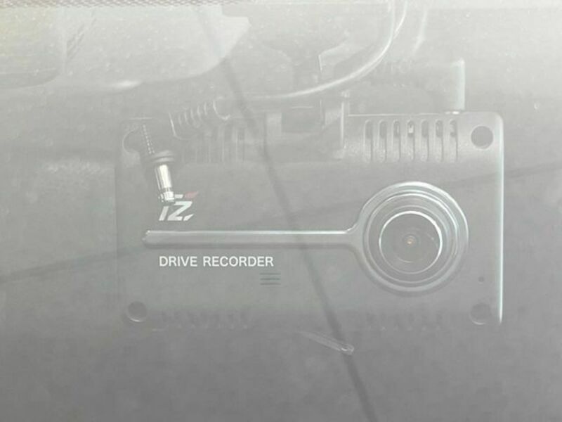 PRIUS-6