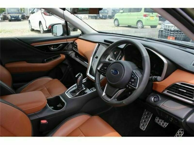 LEGACY OUTBACK-13