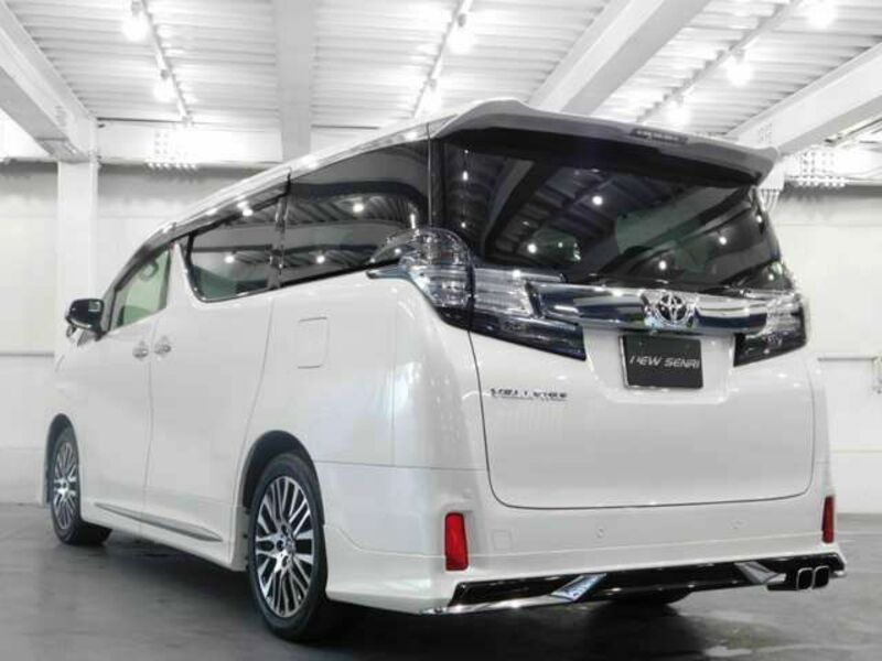 VELLFIRE-2