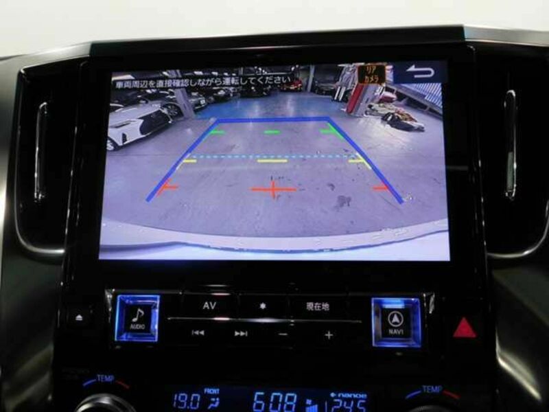 VELLFIRE-10
