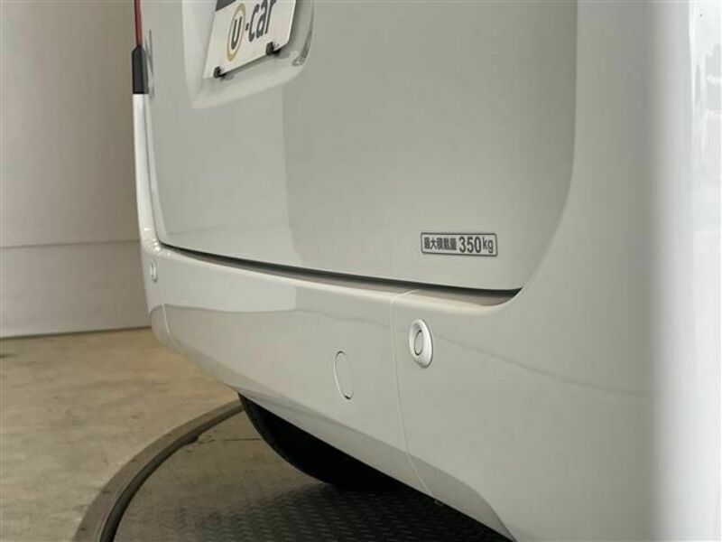 N-VAN