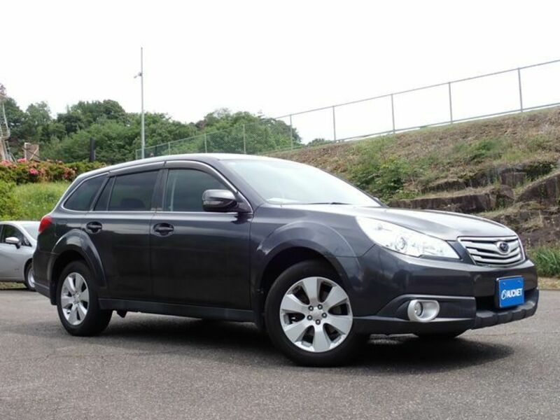 SUBARU LEGACY OUTBACK