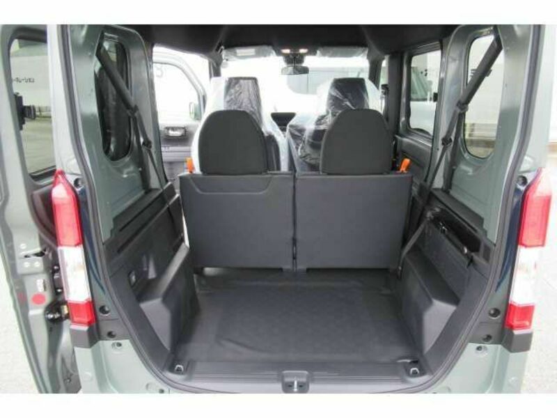 N-VAN