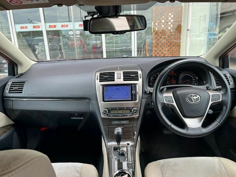 AVENSIS WAGON