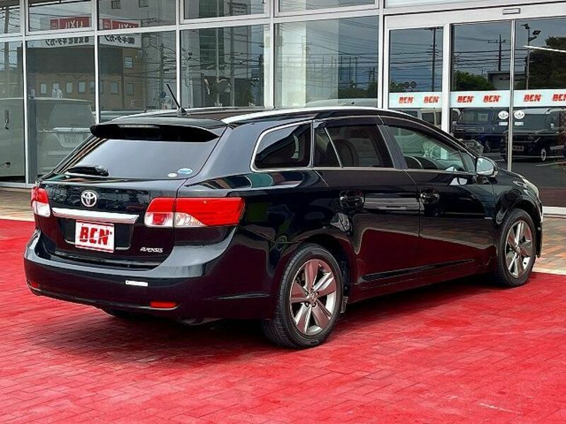 AVENSIS WAGON