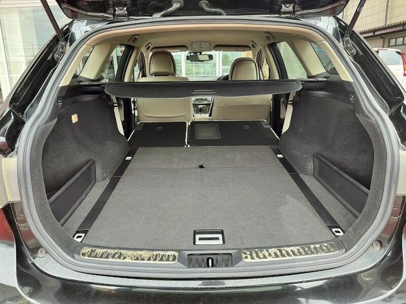 AVENSIS WAGON