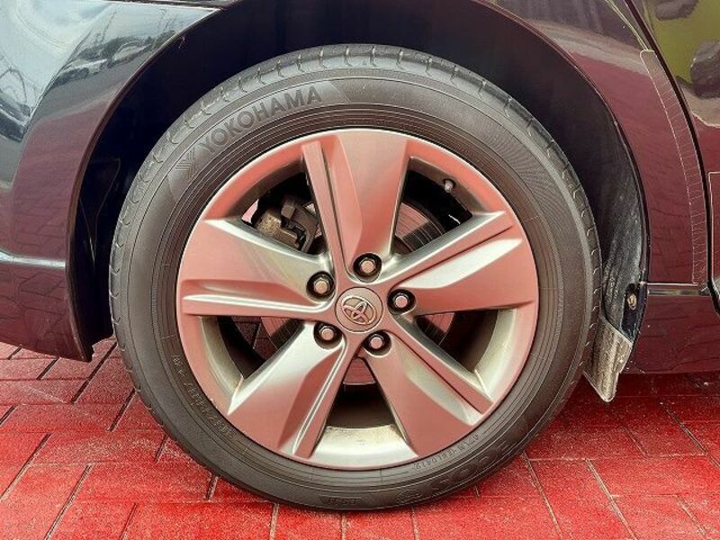 AVENSIS WAGON