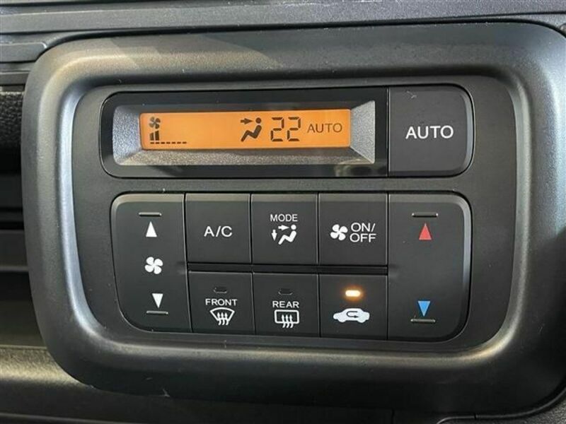 N-VAN