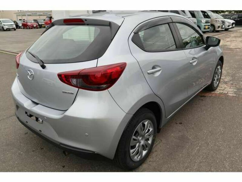 MAZDA2-2