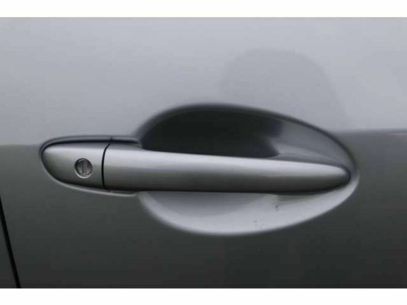MAZDA2-11