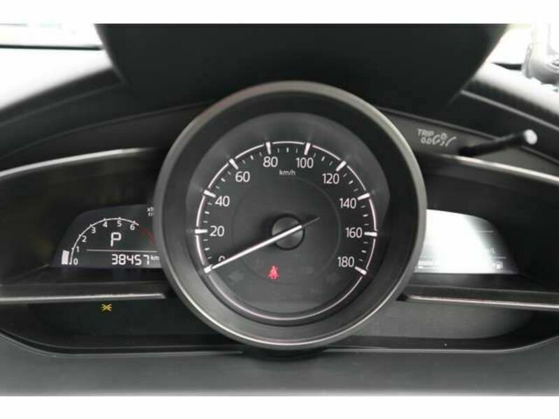 MAZDA2-18