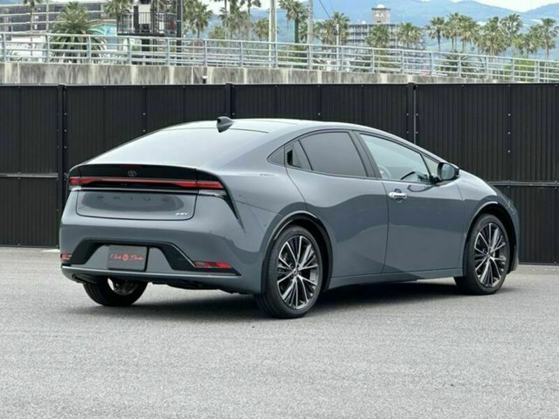 PRIUS-2