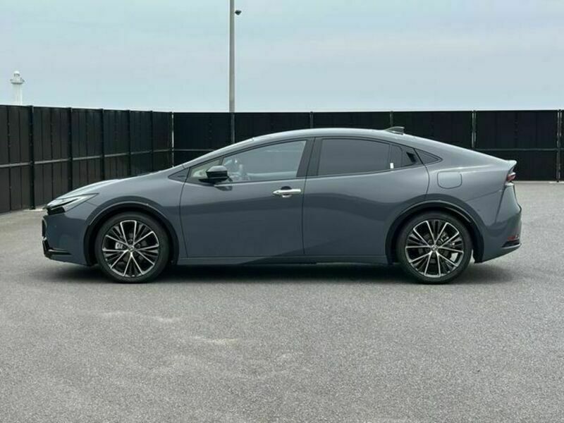 PRIUS-25
