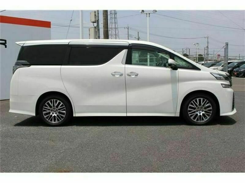 VELLFIRE