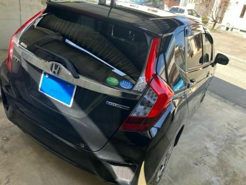 FIT HYBRID