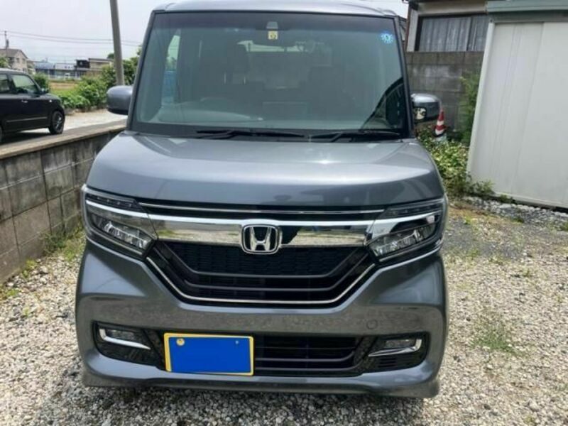 N BOX CUSTOM