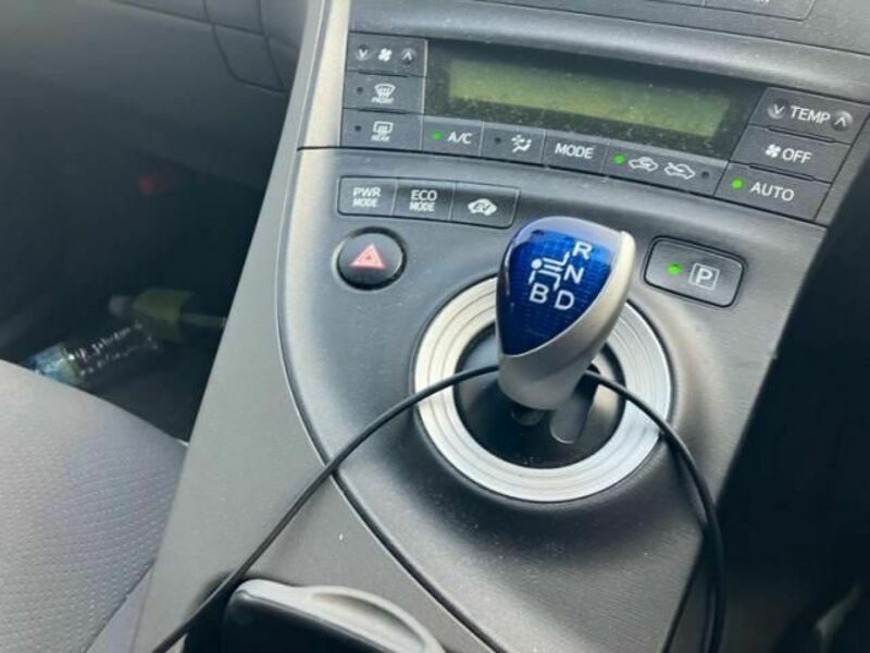 PRIUS-15