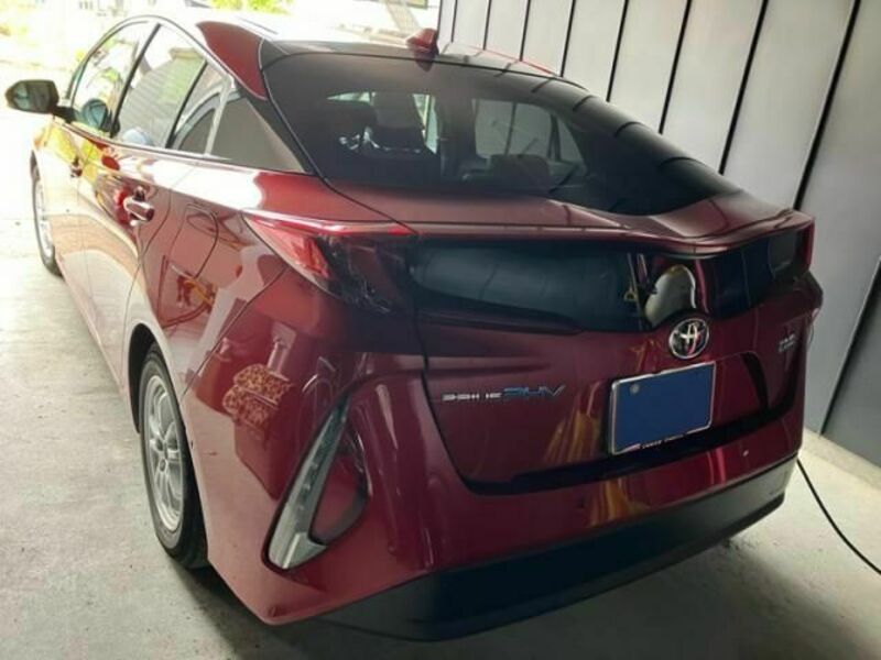 PRIUS PHV