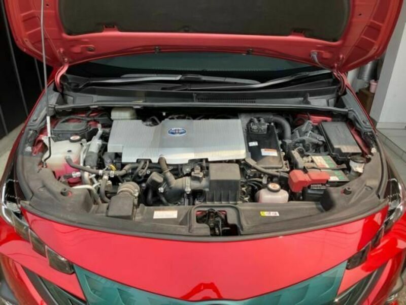PRIUS PHV