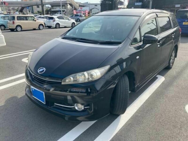 TOYOTA WISH