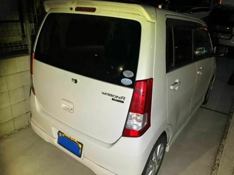 WAGON R